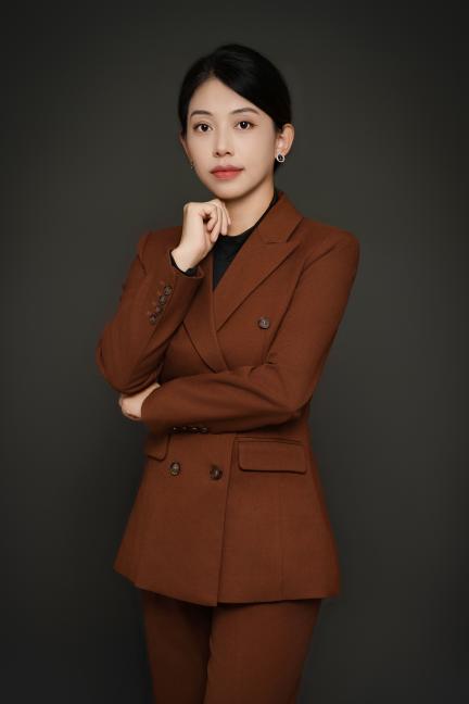 李富花